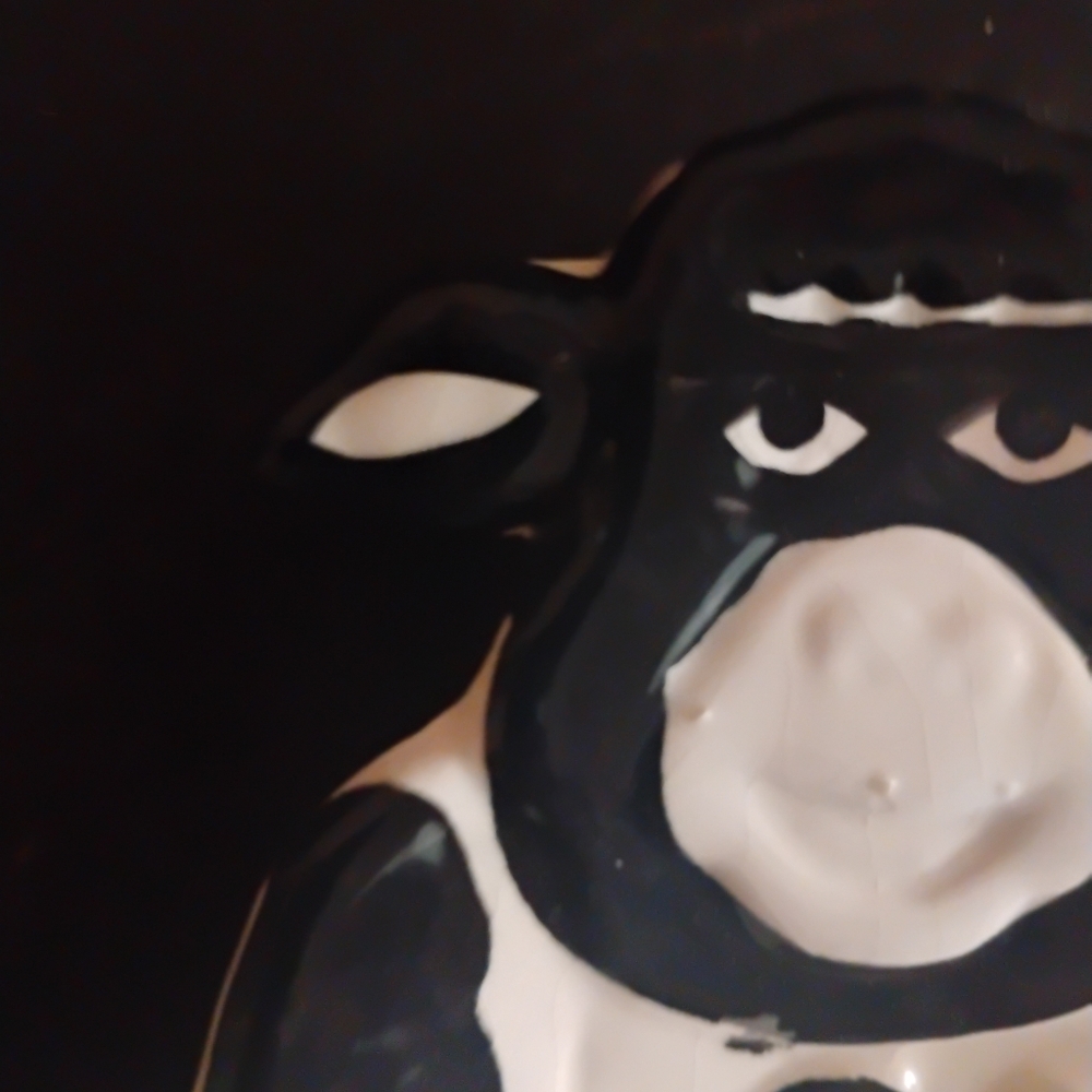 Black and White Cow-Shaped Ceramic Spoon Rest - Picture 3 of 7